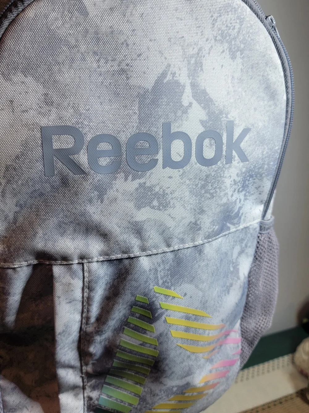 Reebok Gray Backpack Logo Zipper Closure Adjustable Straps Mesh Side Pocket